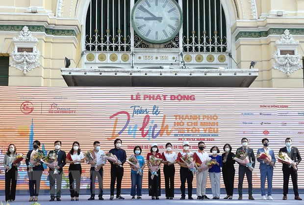 Điểm báo hoạt động ngành Văn hóa, Thể thao và Du lịch ngày 24/12/2021 - Ảnh 1.