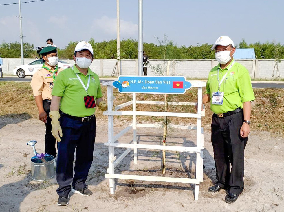 Các hoạt động bên lề của Thứ trưởng Đoàn Văn Việt  tại Diễn đàn Du lịch ASEAN 2022 - Ảnh 2.