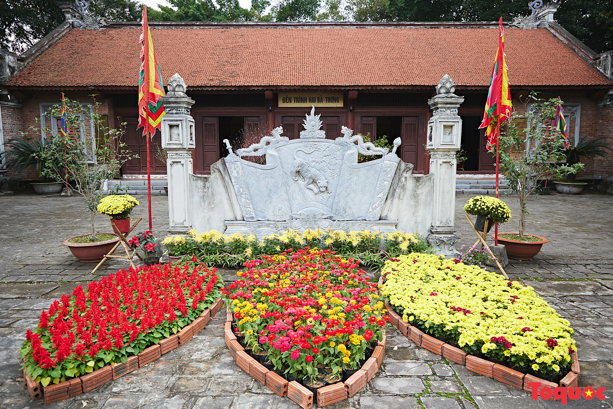 Đền Hai Bà Trưng: Di tích lịch sử quốc gia đặc biệt thờ hai vị nữ anh hùng đầu tiên của dân tộc - Ảnh 6.