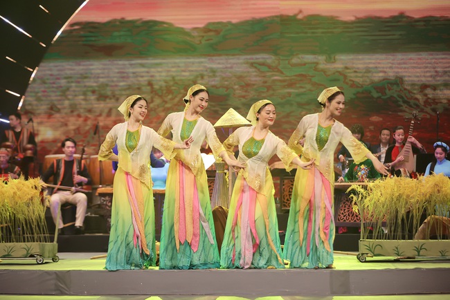 Chương trình nghệ thuật "Ánh Dương Mùa Xuân”: Ca ngợi tình hữu nghị đặc biệt giữa Việt Nam - Triều Tiên  - Ảnh 6.