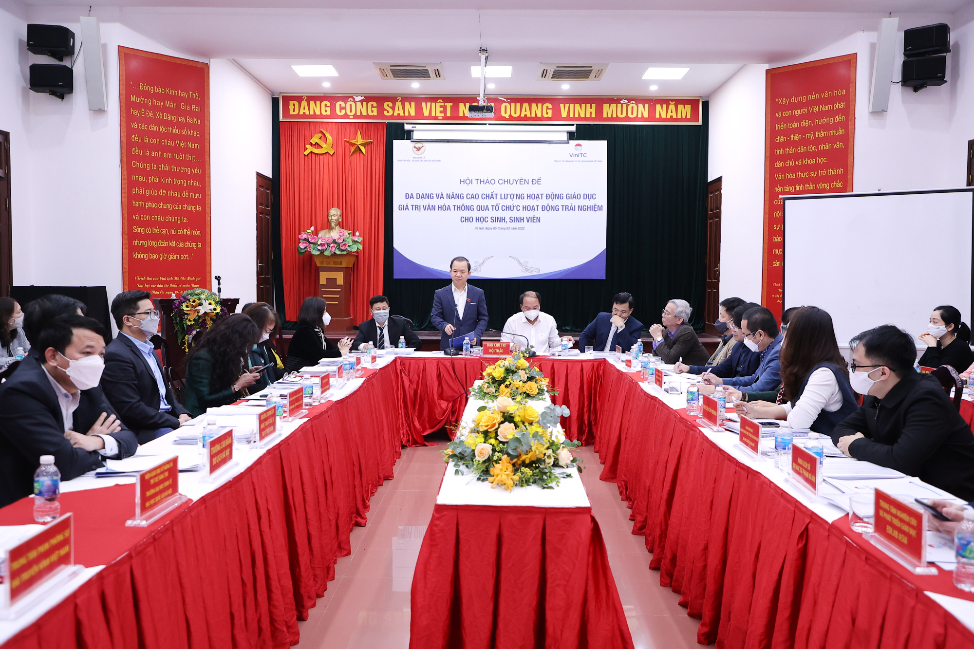 Nâng cao trải nghiệm cho học sinh, sinh viên thông qua các hoạt động giáo dục giá trị văn hóa - Ảnh 1.