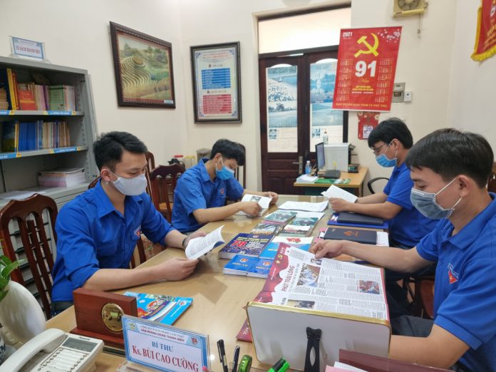 Nhiều hoạt động trong chương trình "Mỗi thanh niên một cuốn sách làm bạn" - Ảnh 1.