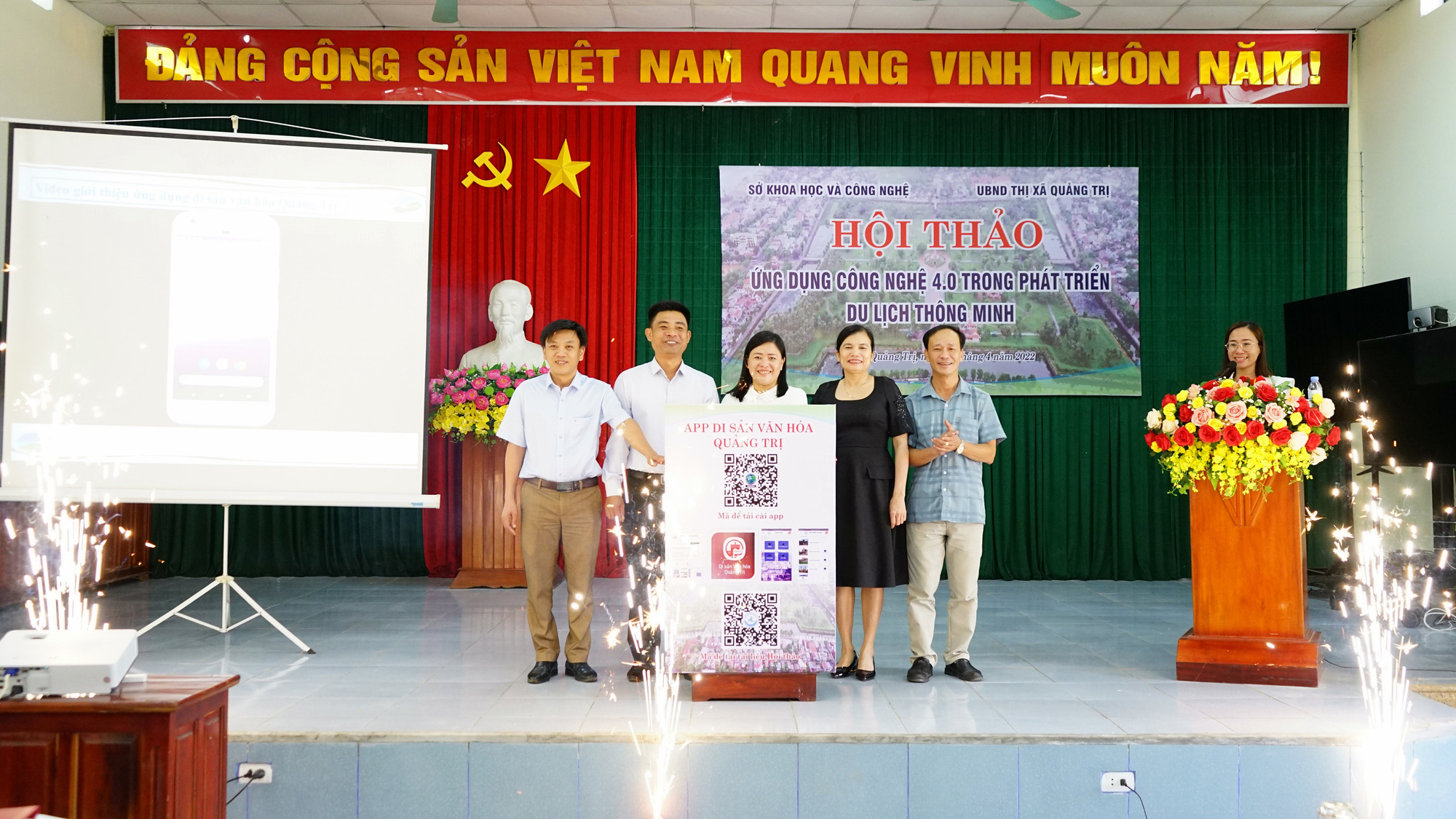 Quảng Trị:  Ứng dụng công nghệ 4.0 trong phát triển du lịch thông minh - Ảnh 1.