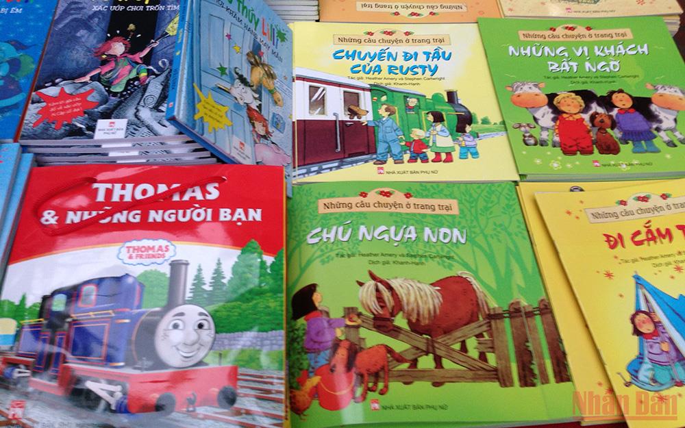 Những ngày Văn học châu Âu tại Hà Nội - Ảnh 2.