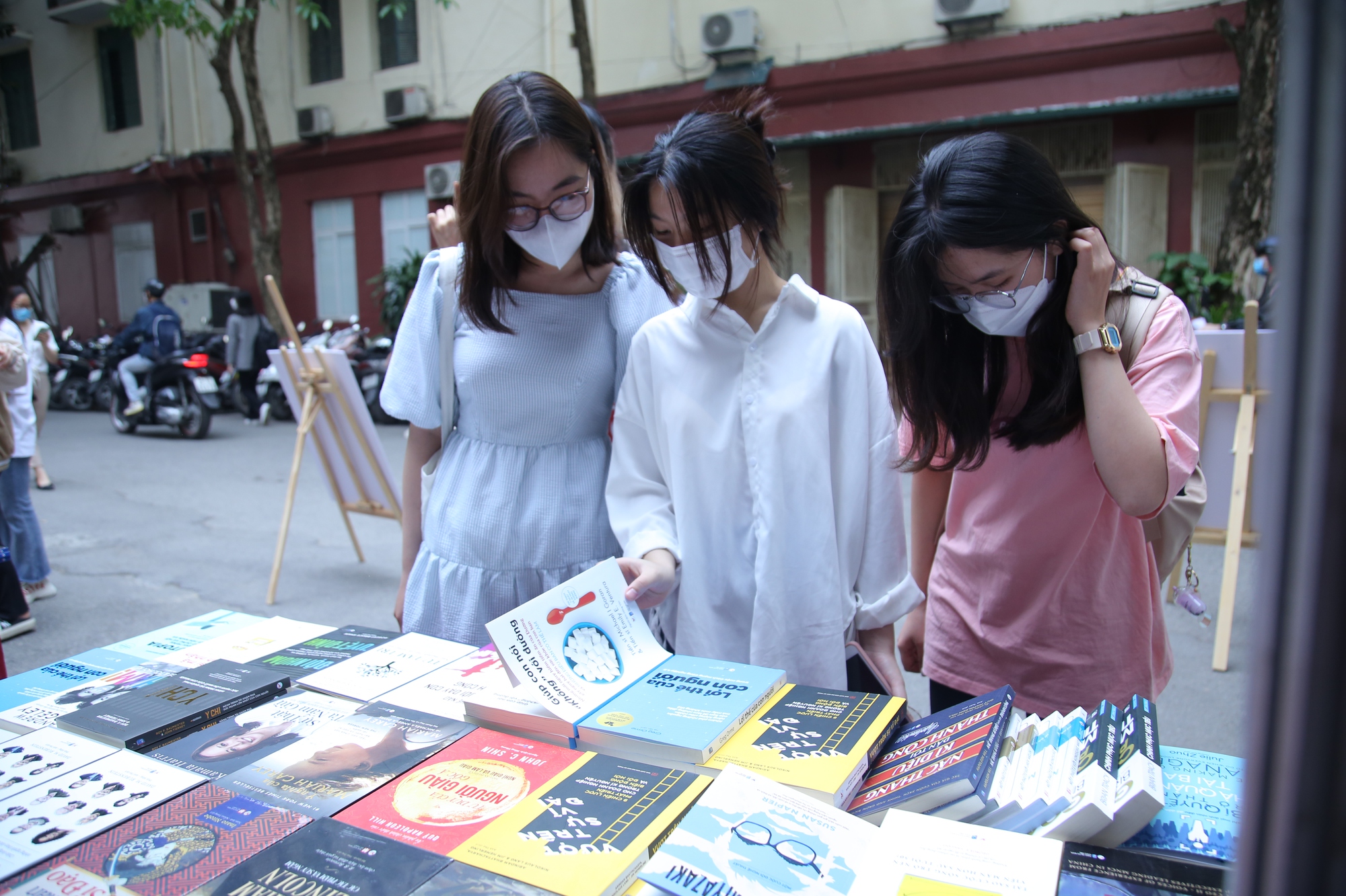 Tổ chức Tuần lễ Sách Khoa học và Công nghệ lần thứ I năm 2022 - Ảnh 1.