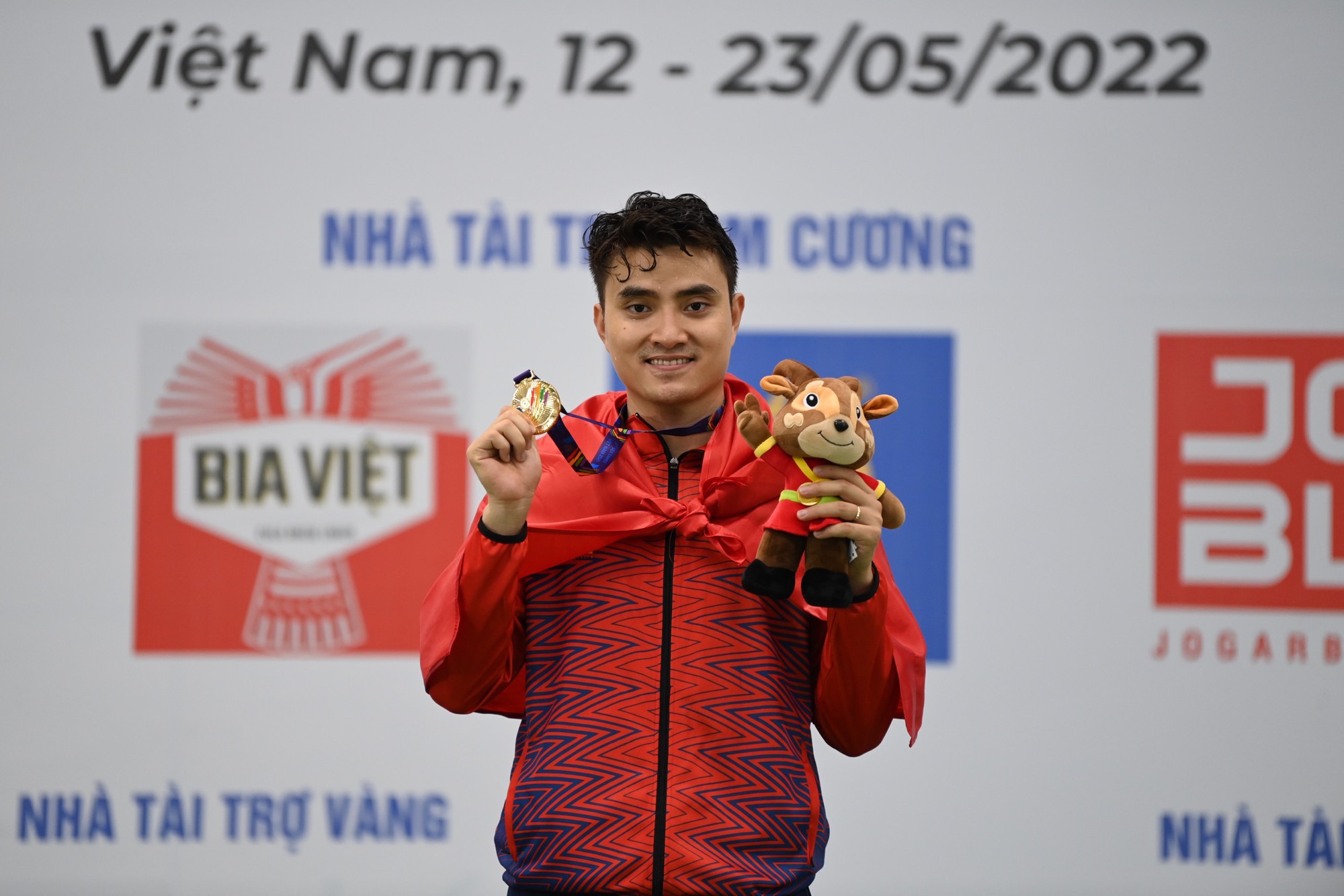 Bộ trưởng Bộ VHTTDL Nguyễn Văn Hùng quyết định tặng Bằng khen cho kiếm thủ Vũ Thành An - Ảnh 1.