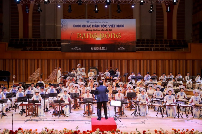Đặc sắc Chương trình hòa nhạc đặc biệt Rạng Đông - Ảnh 7.