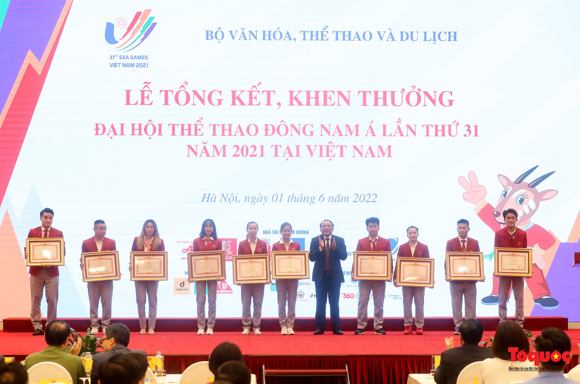 Thủ tướng: "Chúng ta cũng đã nỗ lực hết mình tạo ra một kỳ SEA Games công bằng, trung thực, một tinh thần thể thao cao thượng" - Ảnh 5.