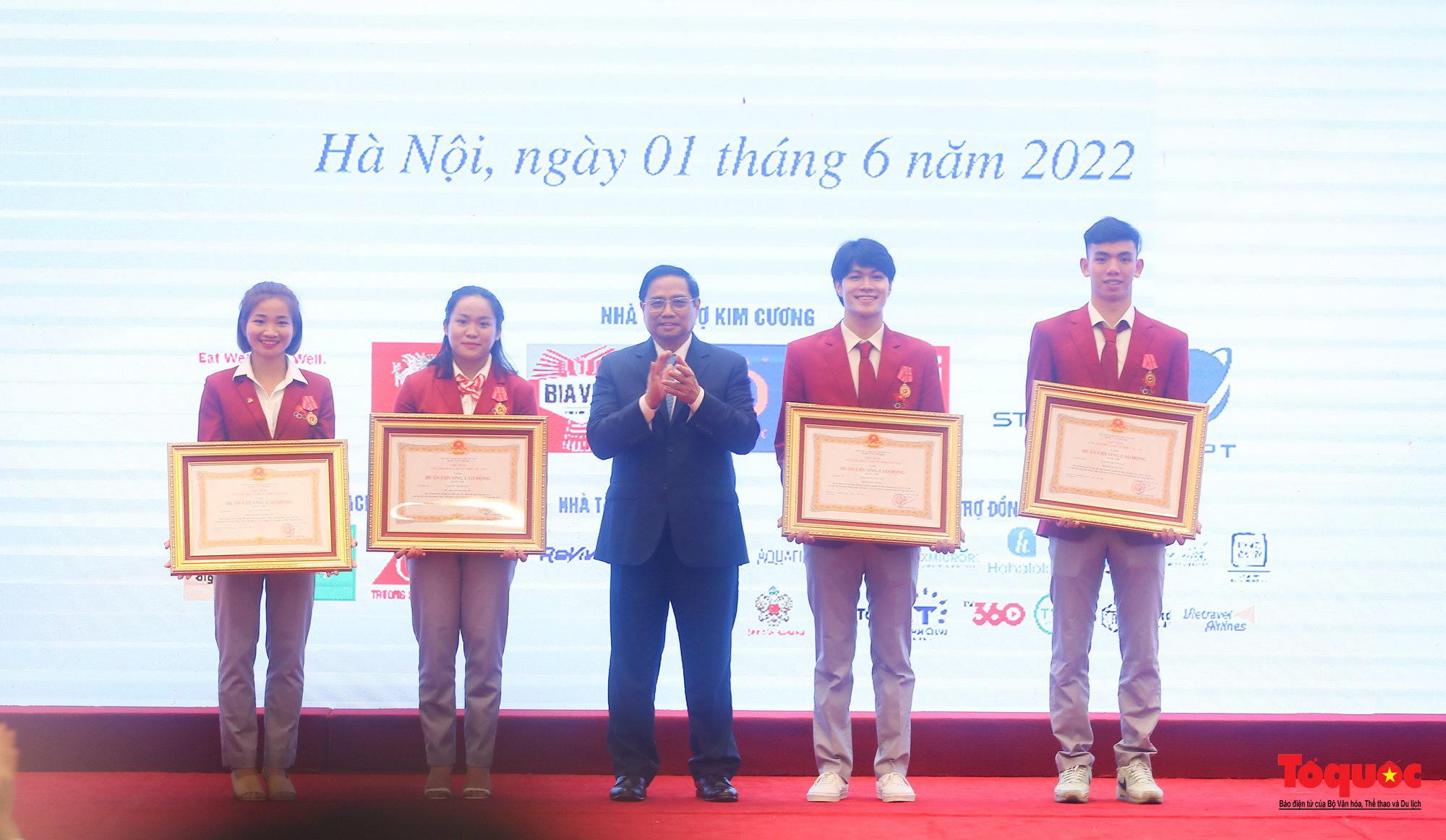 Thủ tướng: "Chúng ta cũng đã nỗ lực hết mình tạo ra một kỳ SEA Games công bằng, trung thực, một tinh thần thể thao cao thượng" - Ảnh 3.