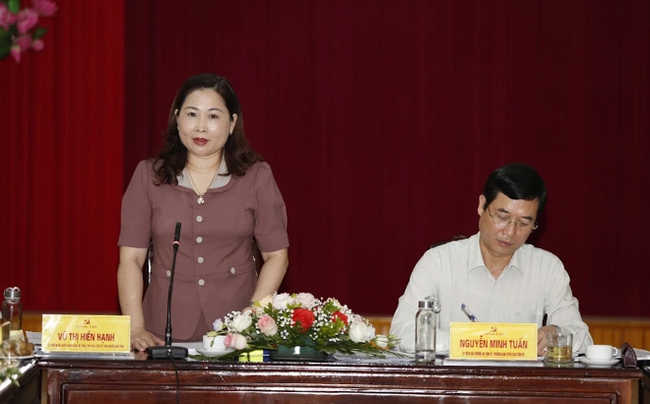 Yên Bái: Gặp mặt, tọa đàm với văn nghệ sĩ về hoạt động văn học nghệ thuật - Ảnh 3.