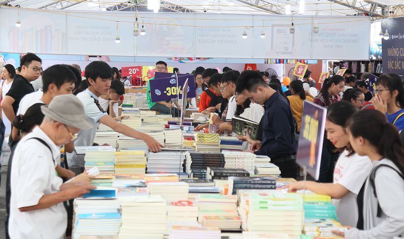 Hội sách Hà Nội 2022 có chủ đề ''Truyền thống và hội nhập'' - Ảnh 1.