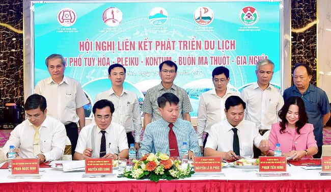 5 thành phố khu vực miền Trung - Tây Nguyên: "Bắt tay" phát triển du lịch - Ảnh 1.