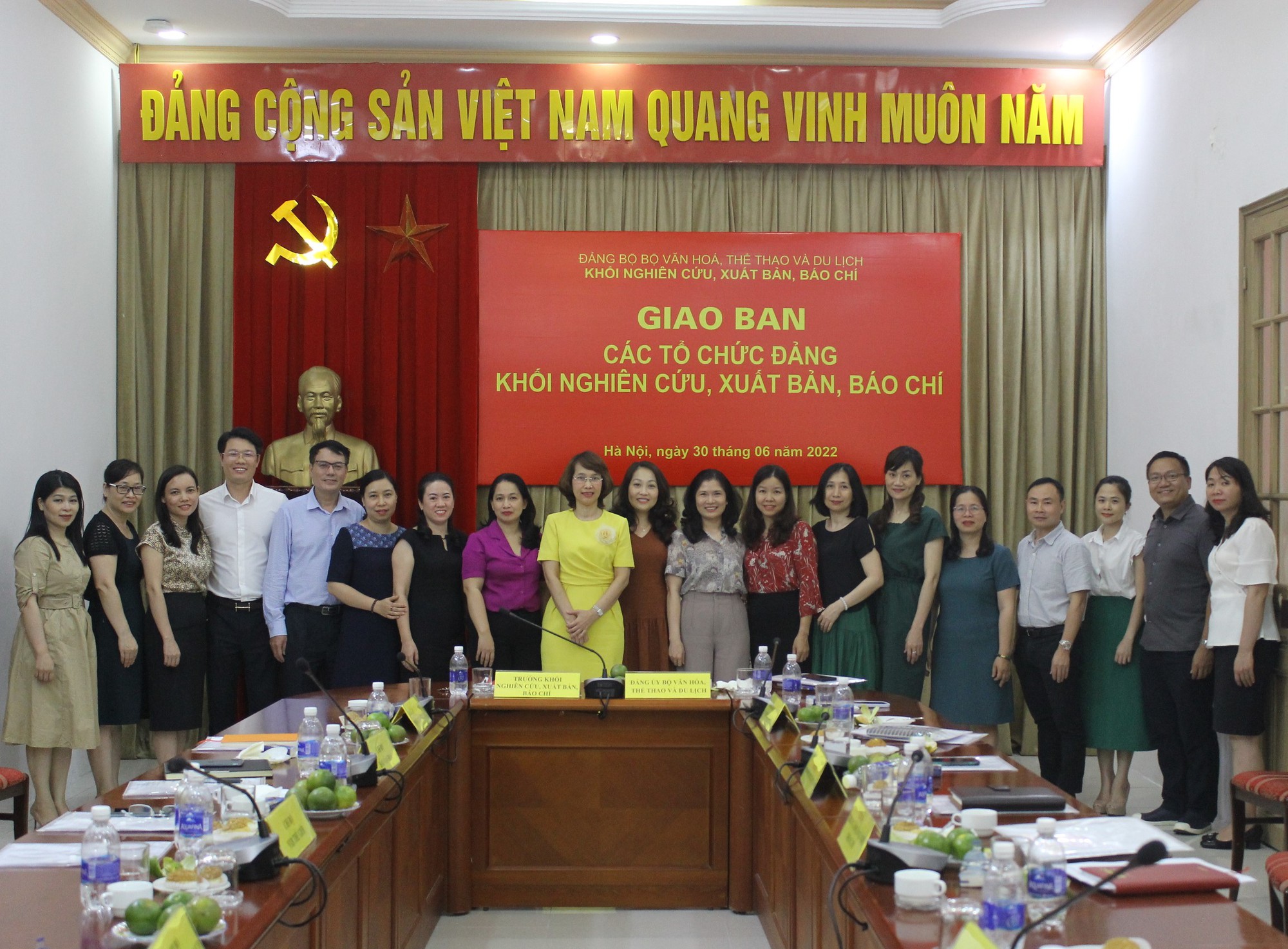 Khối Nghiên cứu, Xuất bản, Báo chí sơ kết công tác Đảng 6 tháng đầu năm 2022 - Ảnh 3.