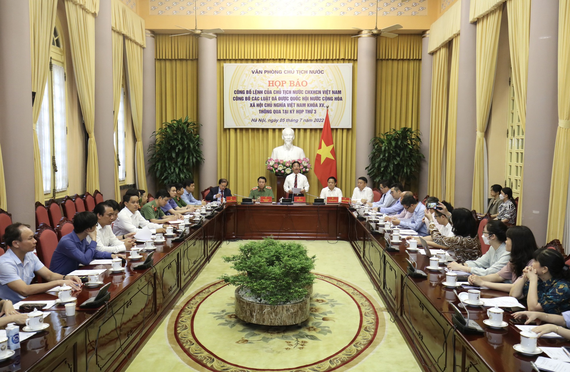 Công bố Lệnh của Chủ tịch nước đối với Luật Điện ảnh và 4 luật vừa được Quốc hội thông qua - Ảnh 1.