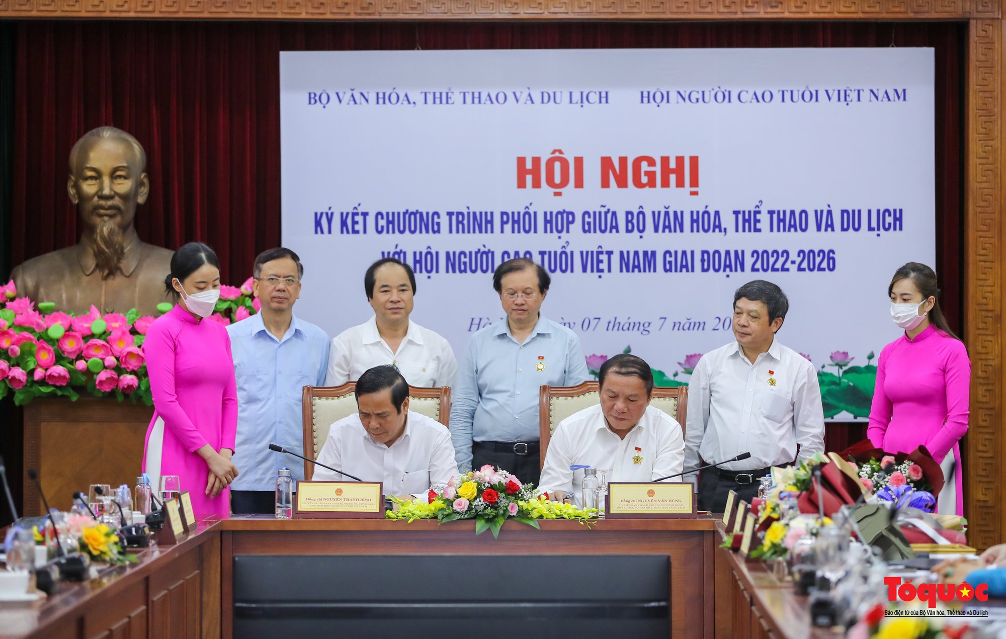 Ký kết Chương trình phối hợp giữa Bộ Văn hóa, Thể thao và Du lịch với Hội người cao tuổi Việt Nam giai đoạn 2021-2026 - Ảnh 3.