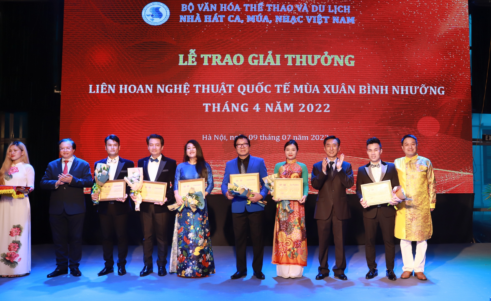 Thứ trưởng Tạ Quang Động dự Lễ trao giải Liên hoan Nghệ thuật quốc tế hữu nghị "Mùa Xuân Bình Nhưỡng tháng 4"  - Ảnh 1.