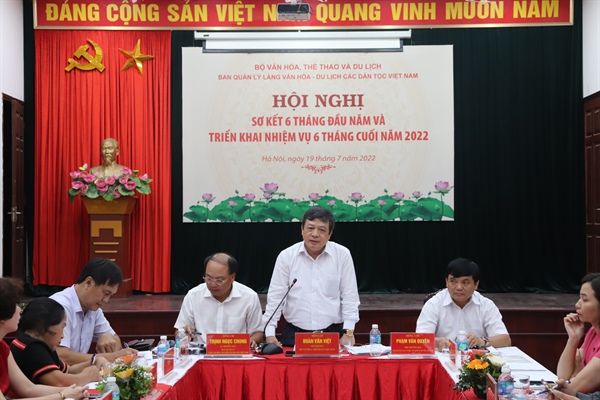 Làng Văn hoá – Du lịch các dân tộc Việt Nam cần chủ động, không ngừng đổi mới, sáng tạo - Ảnh 1.