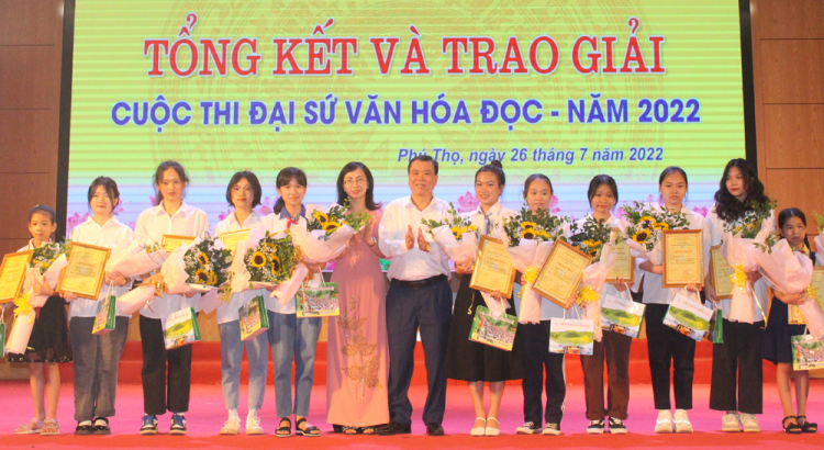 Phú Thọ" Tổng kết và trao giải Cuộc thi Đại sứ văn hóa đọc năm 2022 - Ảnh 3.