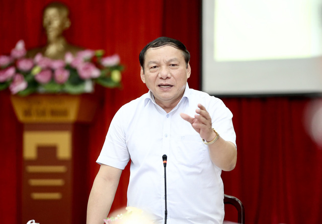 "Lá chắn mềm" loại trừ phản cảm, lố lăng được hình thành khi nhiệm vụ xây dựng văn hoá trở thành thường trực, tự nguyện - Ảnh 1.
