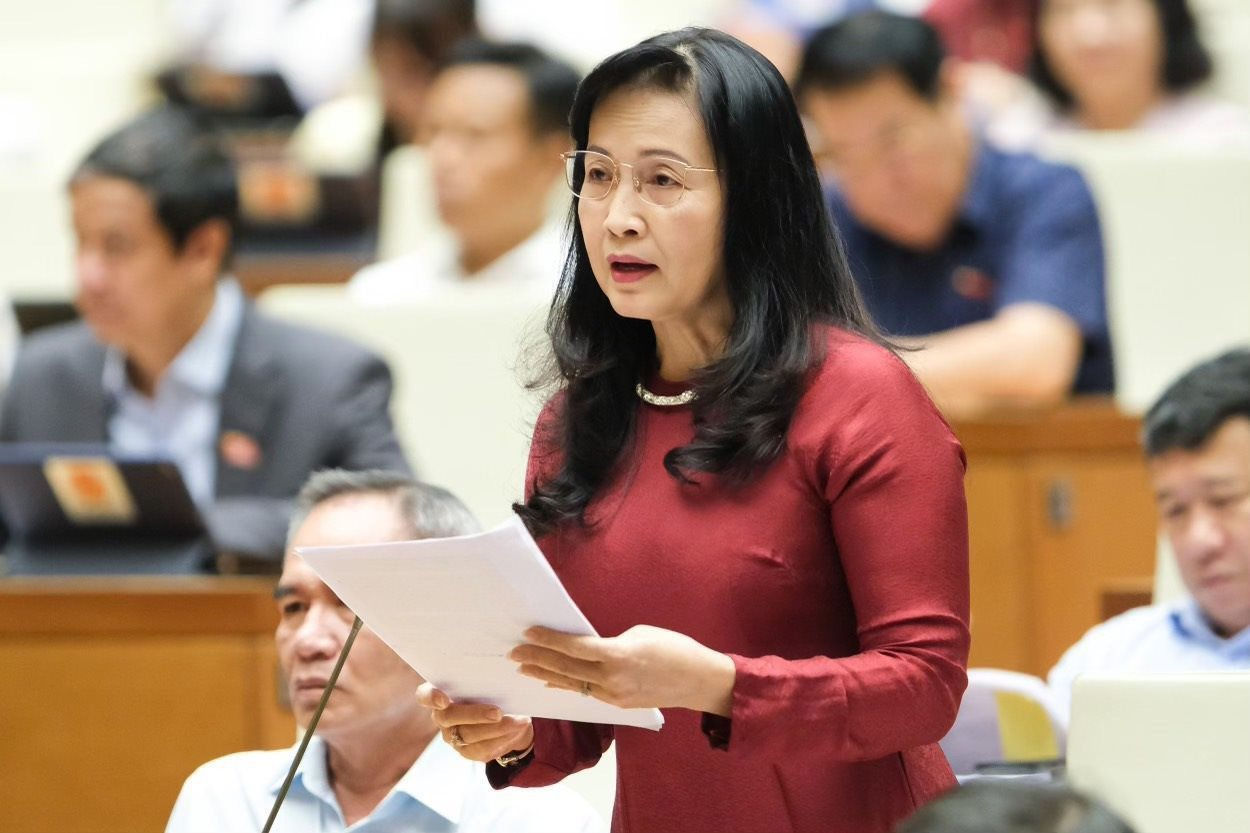 Đại biểu Quốc hội: Bộ trưởng Nguyễn Văn Hùng cầu thị, trách nhiệm và khiêm tốn - Ảnh 2.