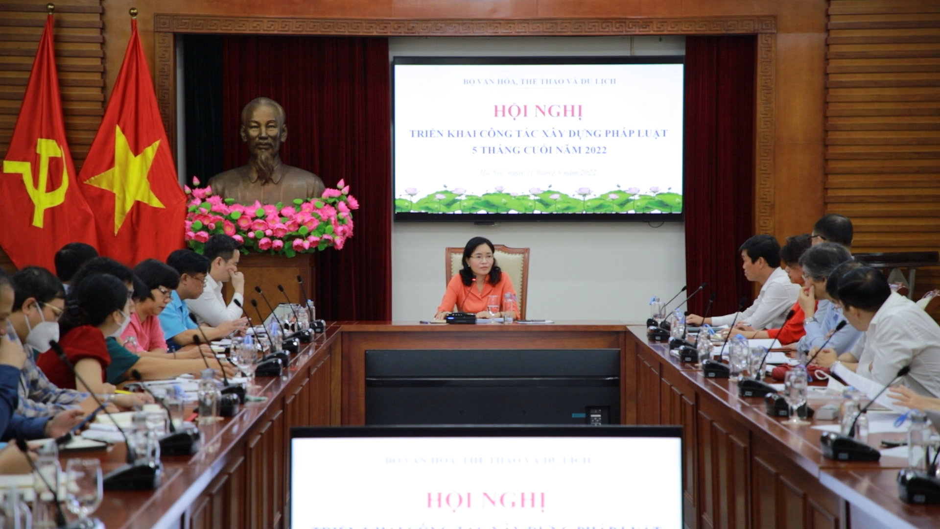 Hội nghị triển khai công tác xây dựng pháp luật 7 tháng đầu năm và nhiệm vụ 5 tháng cuối năm 2022 - Ảnh 1.