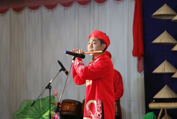 Khán giả Campuchia xúc động với chương trình nghệ thuật của các nghệ sĩ Việt Nam - Ảnh 4.