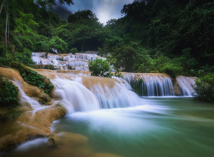 4 thác nước "đẹp như tranh vẽ" của Việt Nam xuất hiện trên tem bưu chính - Ảnh 3.