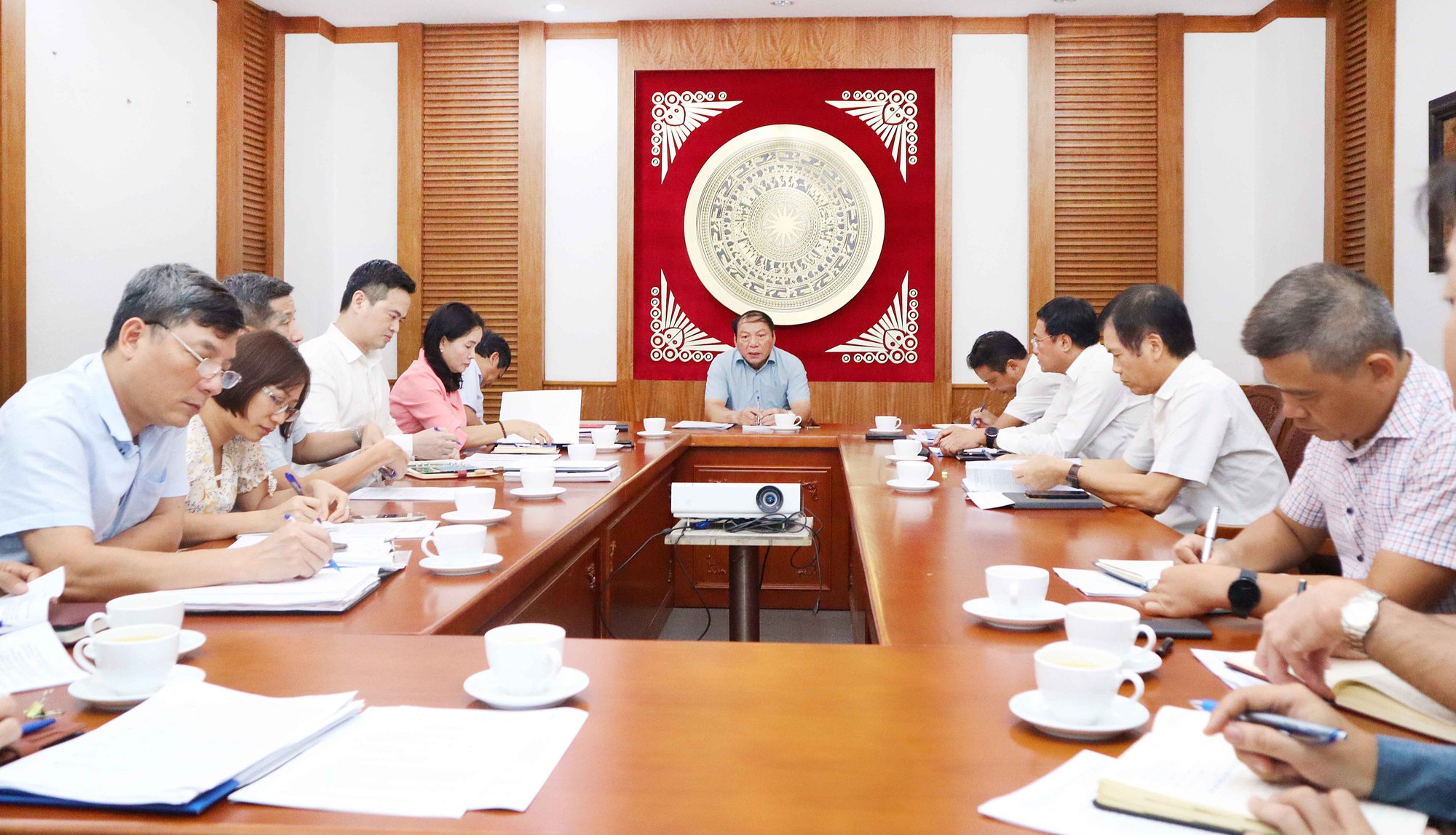 Bộ trưởng Nguyễn Văn Hùng: Lượng hóa chi tiết các nhiệm vụ để tránh sự chống chéo trong công tác chuẩn bị tổ chức Đại hội TDTT toàn quốc lần thứ IX - Ảnh 1.