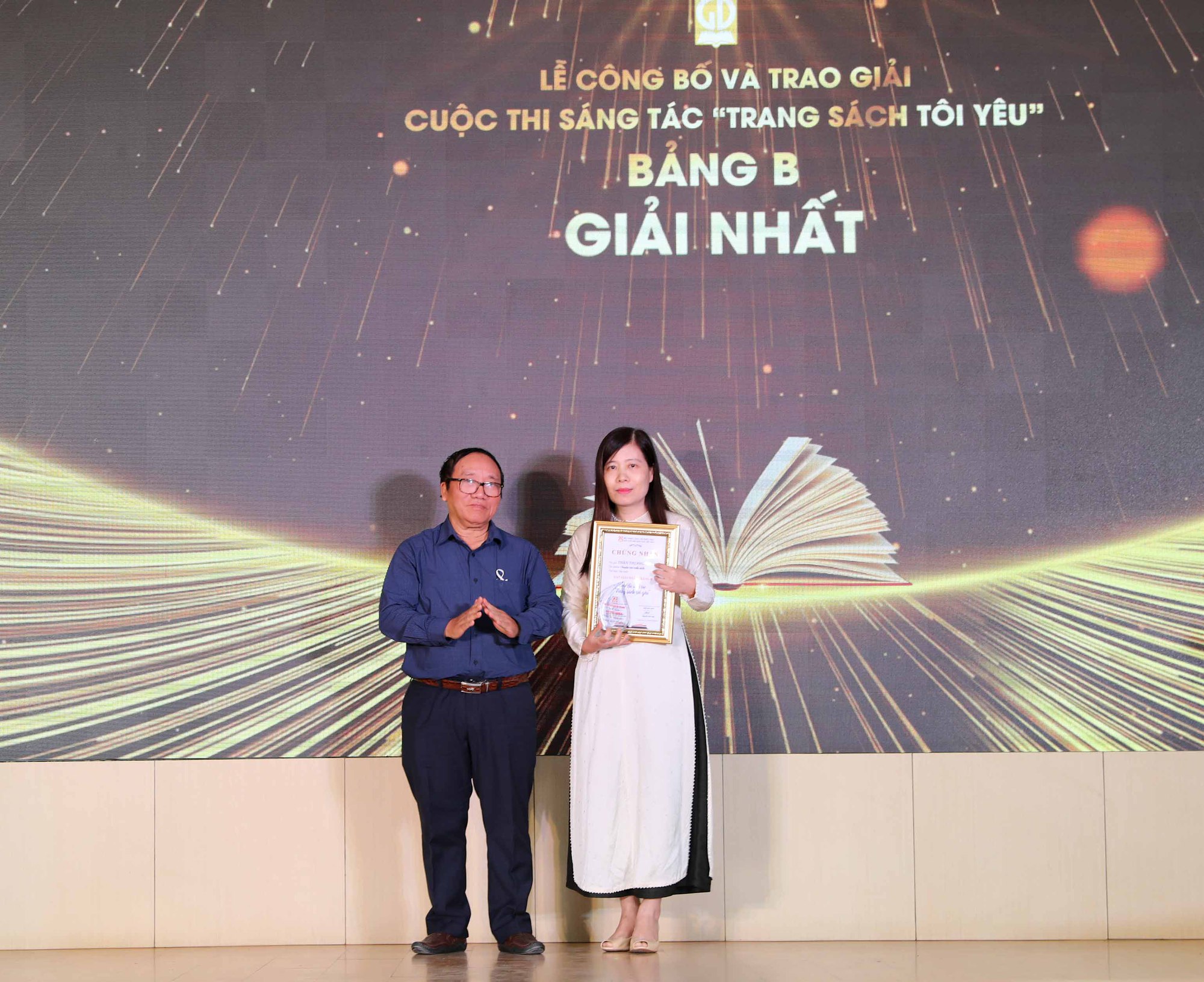 Trao giải cuộc thi sáng tác “Trang sách tôi yêu” - Ảnh 3.