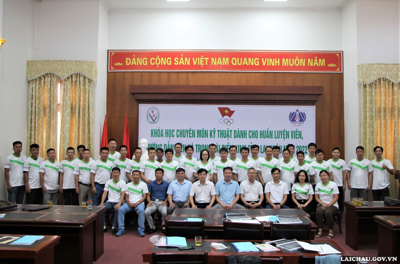 Khóa học chuyên môn kỹ thuật dành cho huấn luyện viên, hướng dẫn viên và trọng tài điền kinh tỉnh Lai Châu năm 2022 - Ảnh 5.