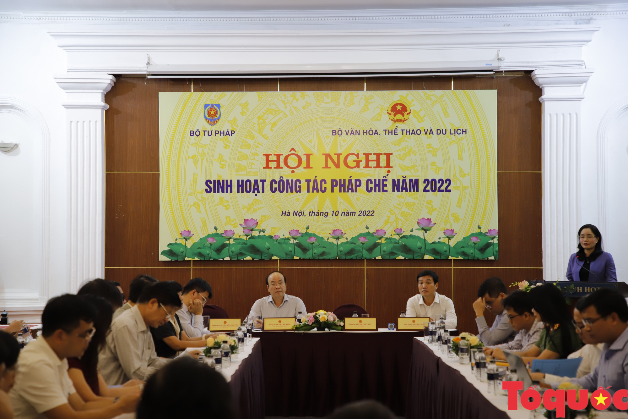 "Hoàn thiện hệ thống pháp luật trong lĩnh vực văn hoá, thể thao và du lịch là đặc biệt quan trọng" - Ảnh 2.