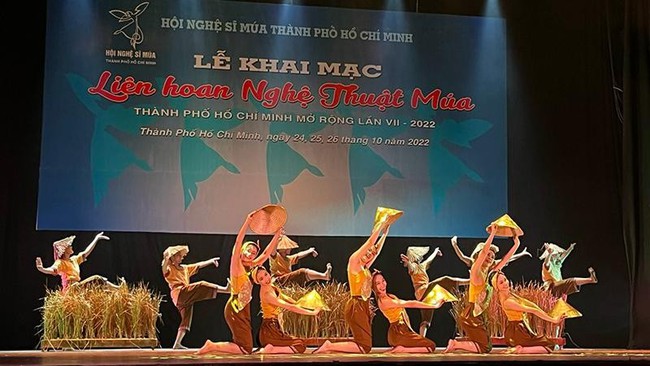 Điểm báo hoạt động ngành Văn hóa, Thể thao và Du lịch ngày 25/10/2022 - Ảnh 1.