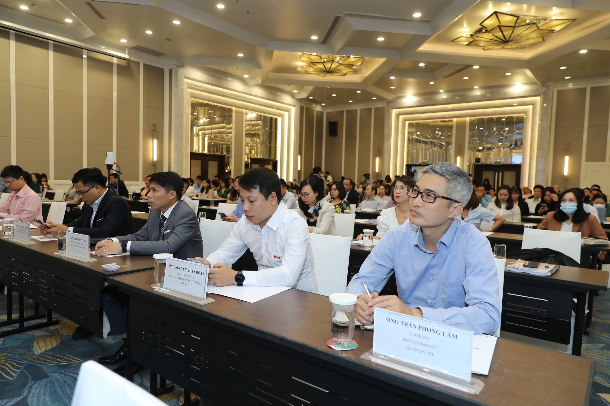 Thứ trưởng Nguyễn Huy Dũng: “Bộ VHTTDL đã thể hiện quyết tâm chuyển đổi số không chỉ bằng văn bản mà còn cả những hành động cụ thể” - Ảnh 3.