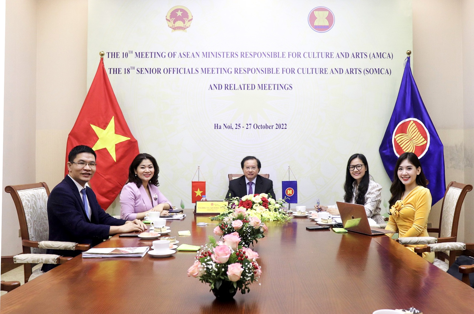 Đẩy mạnh vai trò của hợp tác văn hóa, nghệ thuật ASEAN trong bối cảnh hậu Covid-19 vì sự phát triển bền vững - Ảnh 1.