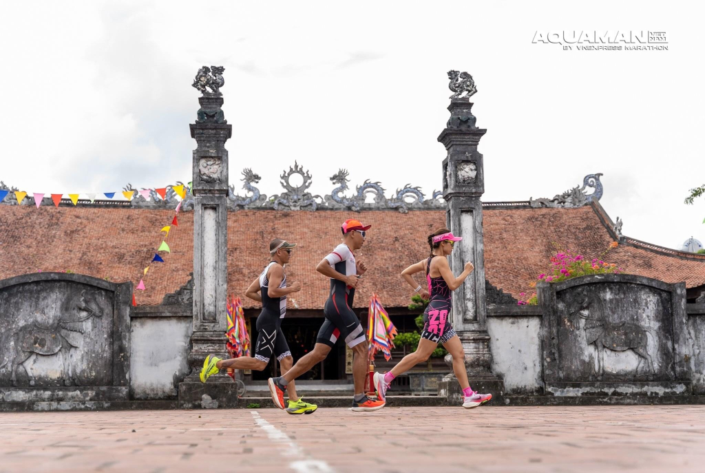 Chung tay để du lịch Quảng Ninh không có mùa vụ - Ảnh 1.