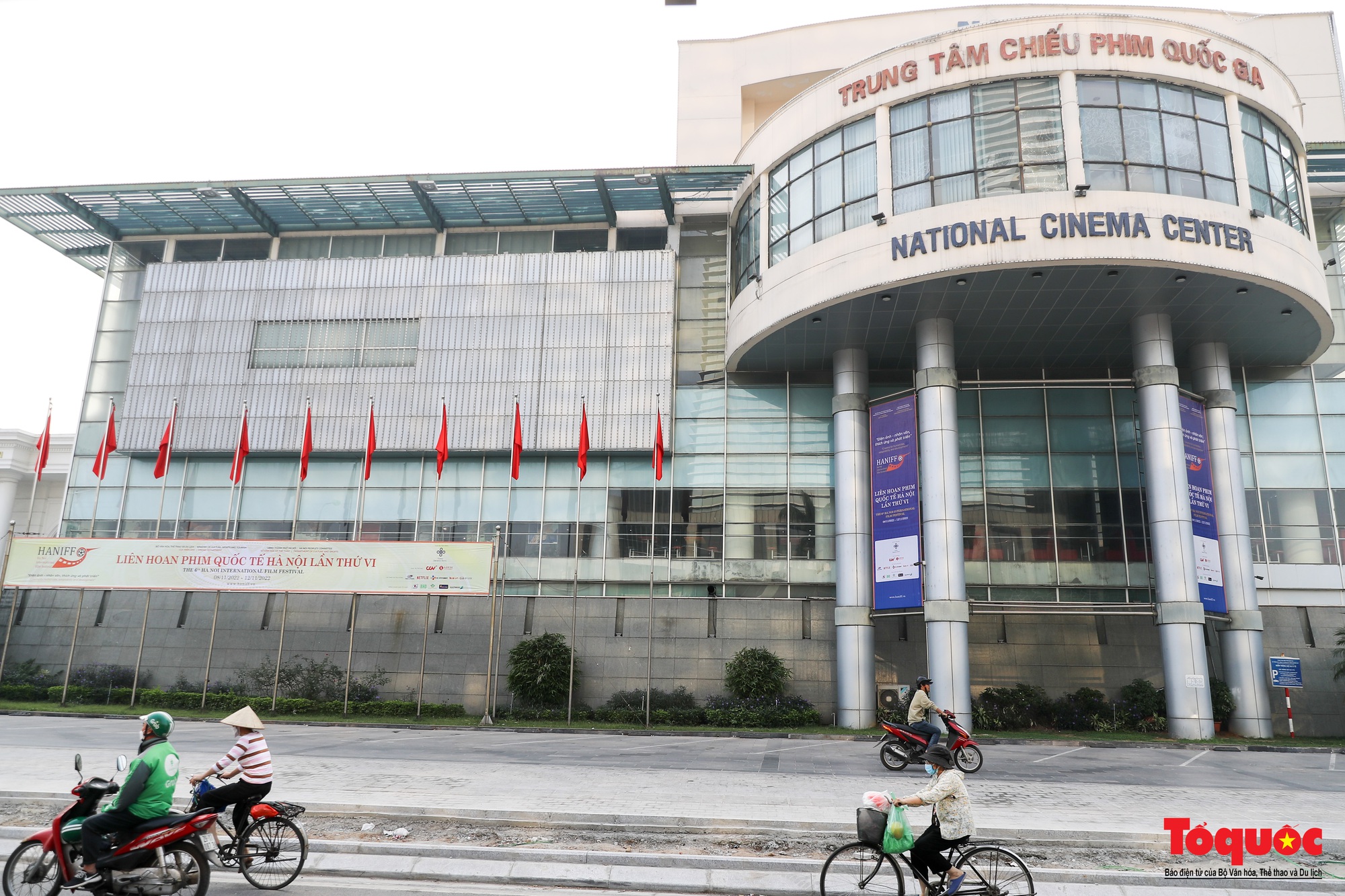 Các cụm rạp NCC, CGV, BHD sãn sàng cho lịch chiếu phim miễn phí của HANIFF VI - Ảnh 2.