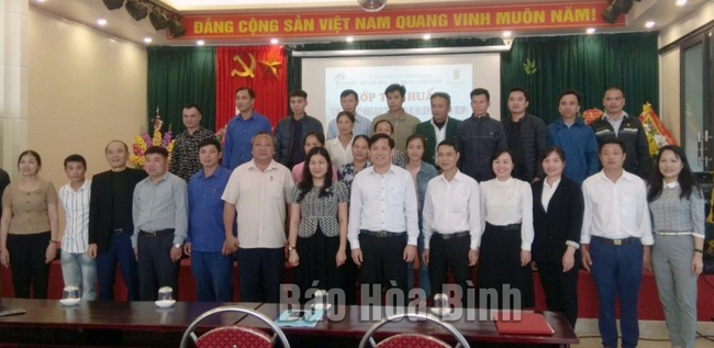 Hòa Bình: Tập huấn tiếng Anh và kỹ năng giao tiếp về dịch vụ du lịch nông thôn - Ảnh 1.