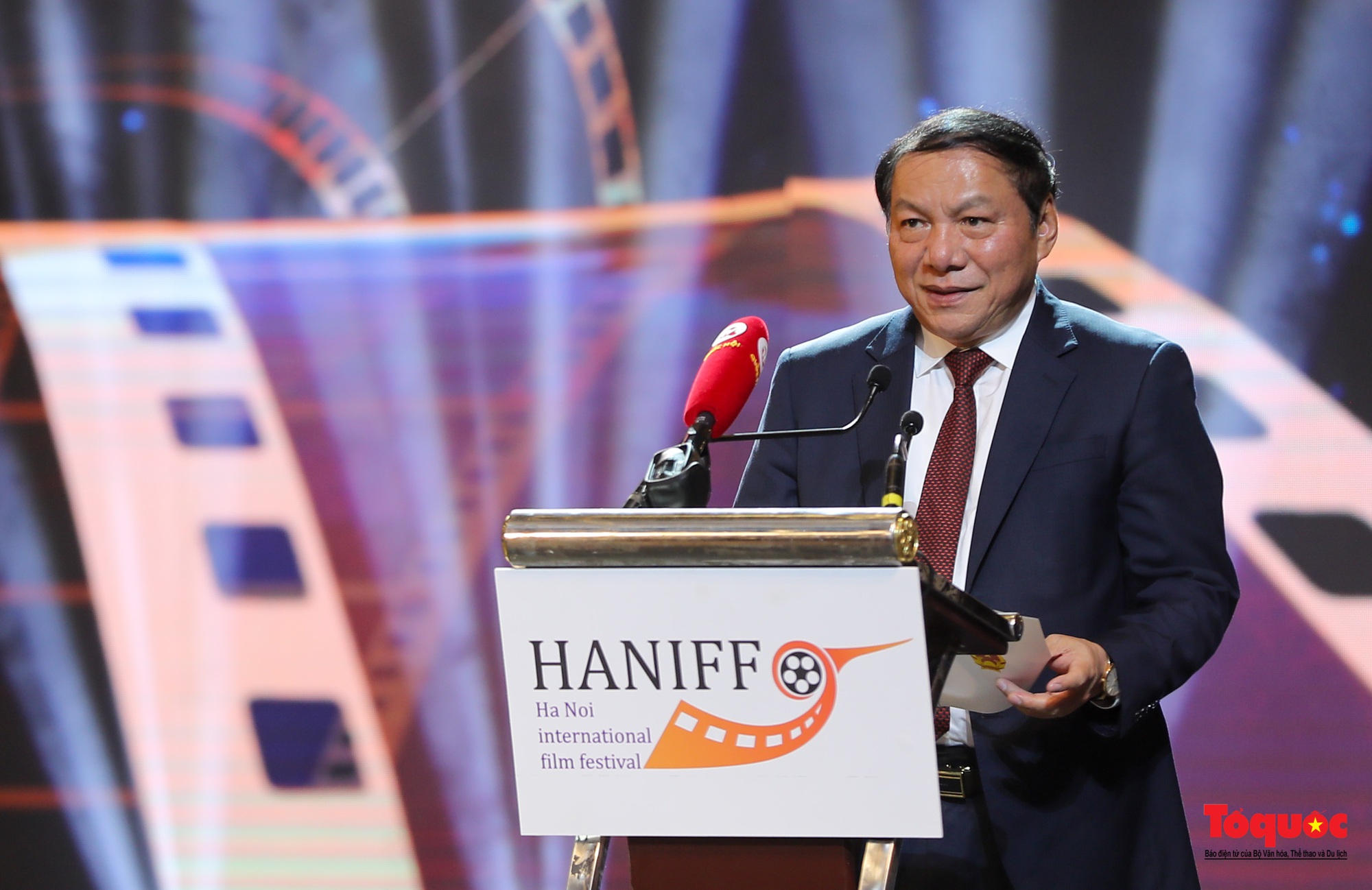 Chùm ảnh: Khai mạc Liên hoan phim quốc tế Hà Nội lần thứ VI-2022 - Ảnh 3.