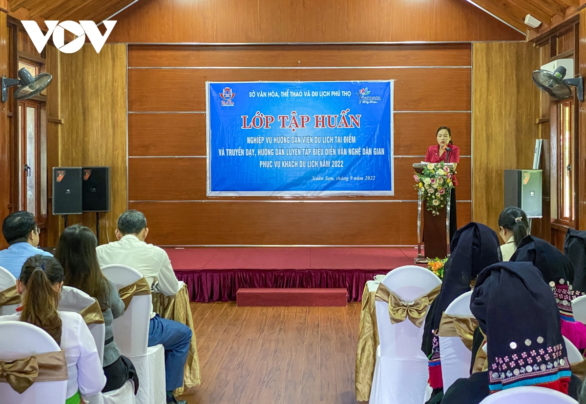 Phú Thọ nỗ lực phục hồi nhân lực du lịch sau đại dịch - Ảnh 2.