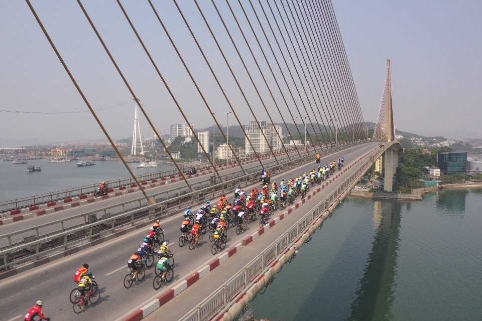 Quảng Ninh - điểm đến hấp dẫn cho du lịch thể thao - Ảnh 3.