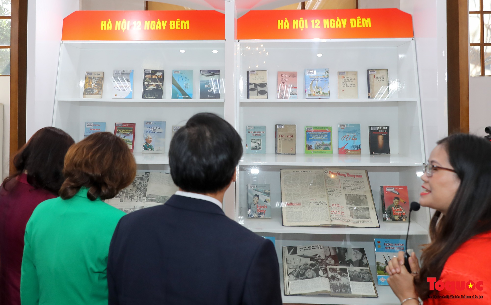 Khai mạc Triển lãm tư liệu "Điện Biên Phủ trên không - Bản hùng ca bất tử" - Ảnh 12.