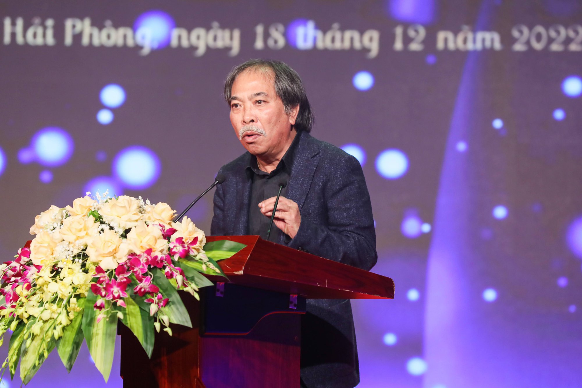 Phát động sáng tác tác phẩm văn học nghệ thuật "Sống mãi với thời gian": Phát huy các thành tựu, kiến tạo tác phẩm mới - Ảnh 4.