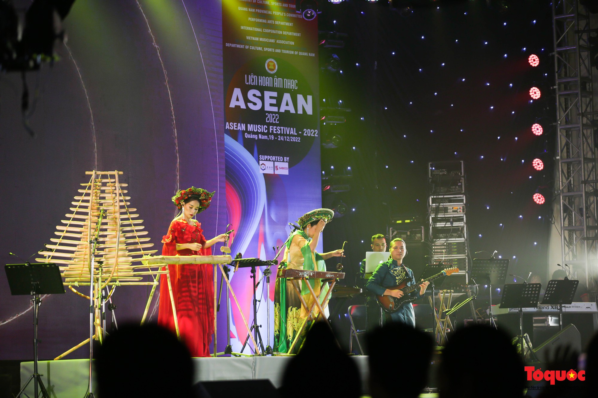 Liên hoan Âm nhạc ASEAN 2022: "Đoàn kết, sáng tạo - cùng nhau tỏa sáng"  - Ảnh 4.