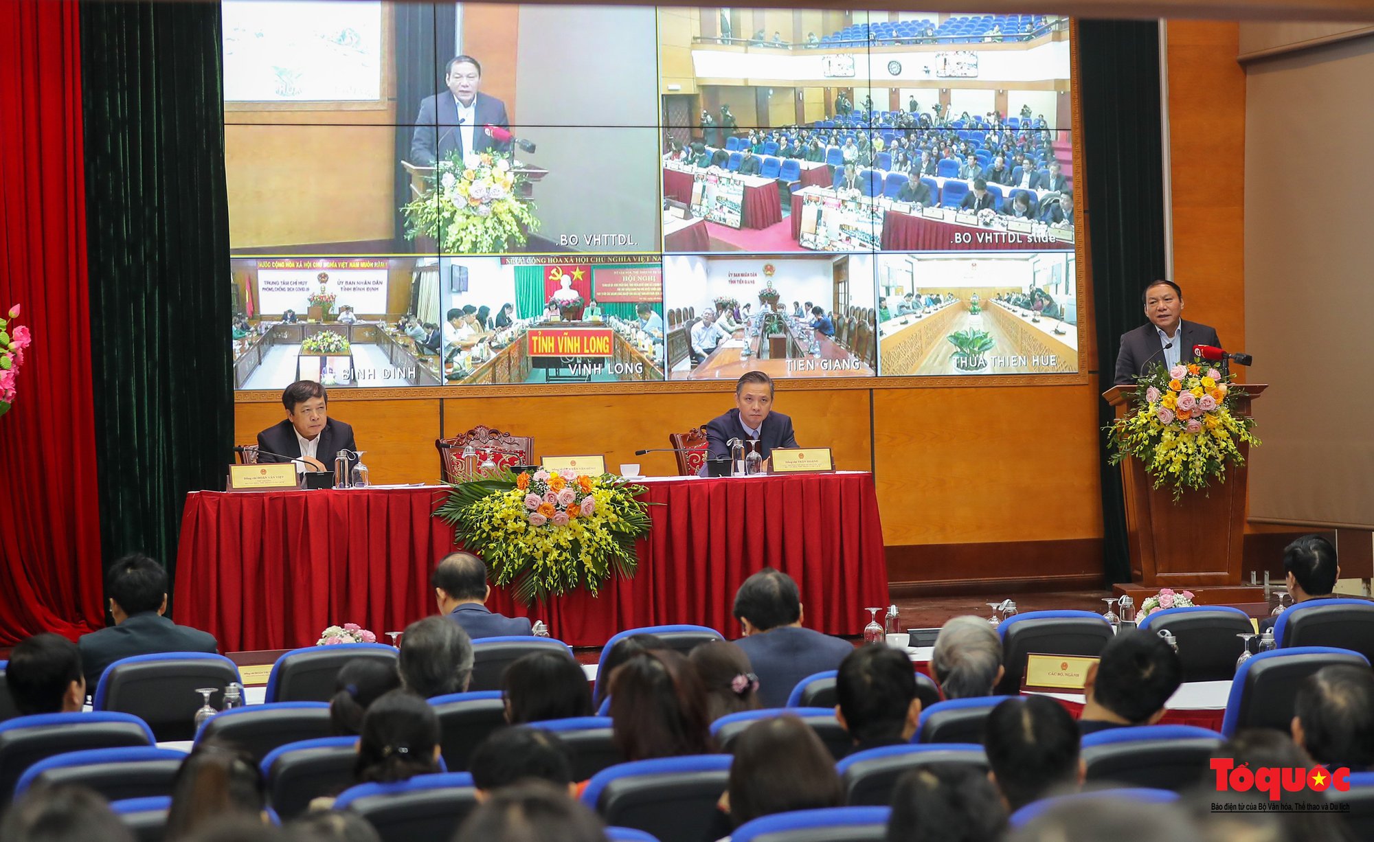 Văn hóa và công nghiệp văn hóa phải song hành cùng nền kinh tế thị trường, tạo ra giá trị, lợi ích cho con người và quốc gia - Ảnh 1.