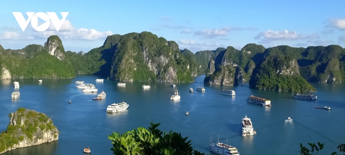 Du lịch Quảng Ninh: Bừng sáng gam màu mới - Ảnh 2.