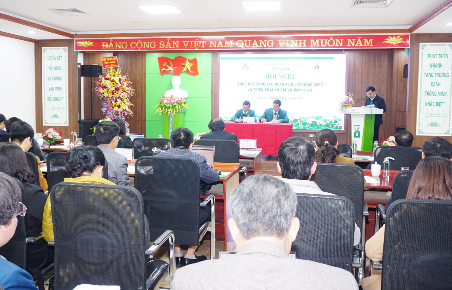 Tăng cường kết nối để phát triển du lịch Lào Cai - Ảnh 1.