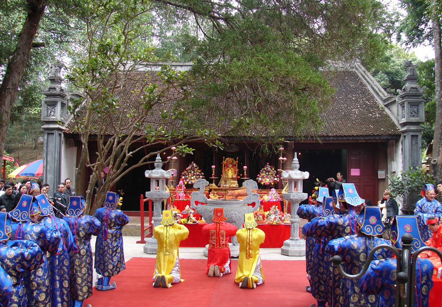 Bộ VHTTDL yêu cầu: Tổ chức lễ hội truyền thống theo đúng bản chất, ý nghĩa lịch sử văn hóa, phù hợp với thuần phong mỹ tục - Ảnh 1.