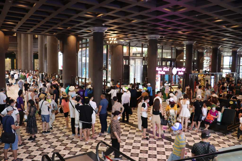 Quảng Ninh an toàn, thân thiện, mến khách - Ảnh 1.