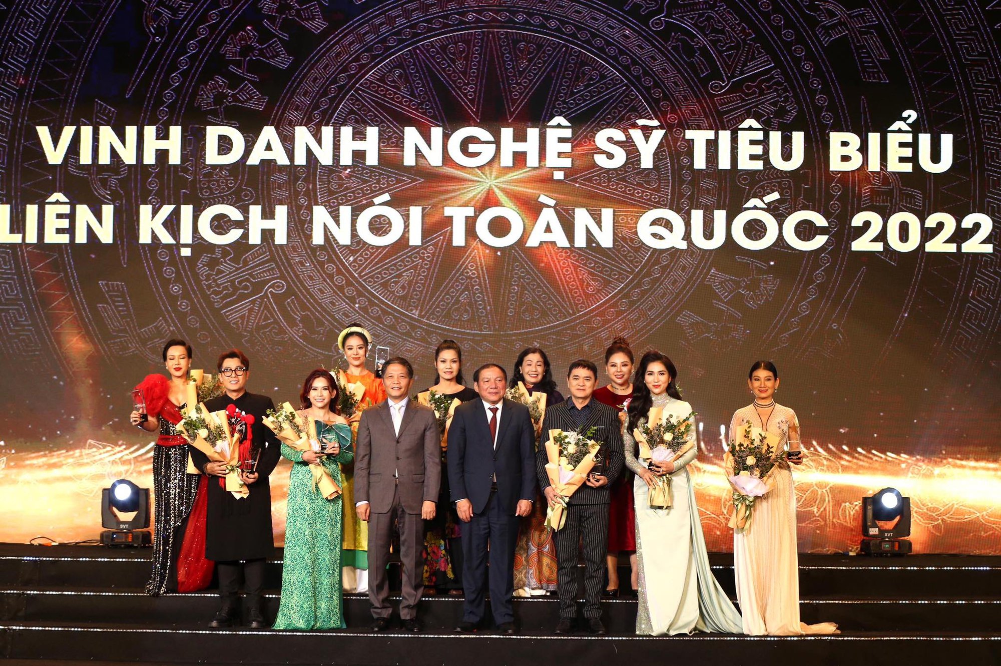 Vinh danh nghệ sĩ tiêu biểu năm 2022: Động lực và trách nhiệm để nghệ sĩ tiếp tục cống hiến - Ảnh 1.