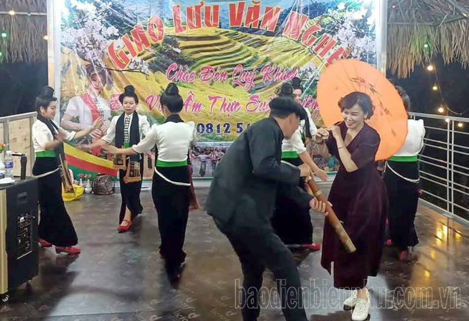 Điện Biên: Khơi dậy tiềm năng du lịch cộng đồng - Ảnh 2.